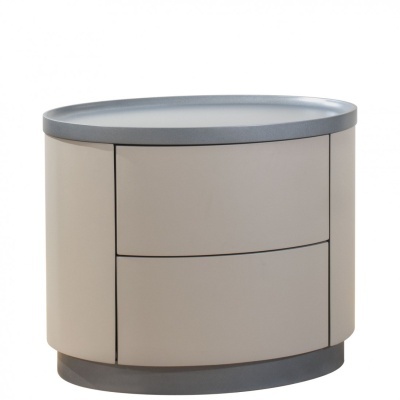 Mesa de cabeceira redonda bege com bordas cinza e duas gavetas