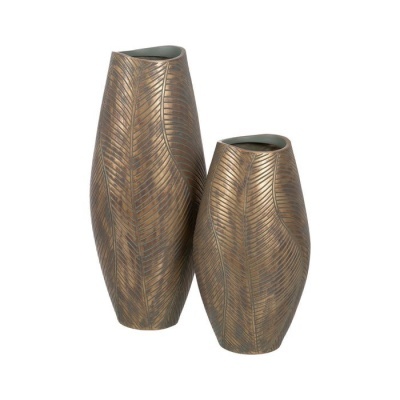 Conjunto de dois vasos decorativos em metal bronze com padrão de folhas