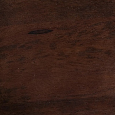 Superfície de madeira escura com textura natural