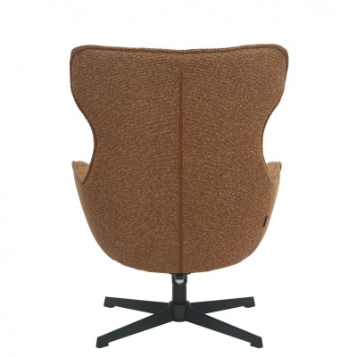 Cadeira de escritório castanha com base preta giratória