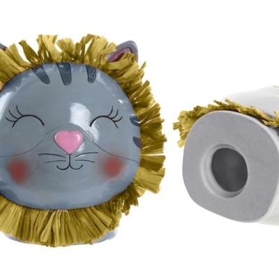 Vasos cerâmicos com design de rosto de gato cinzento e branco com detalhes amarelos.