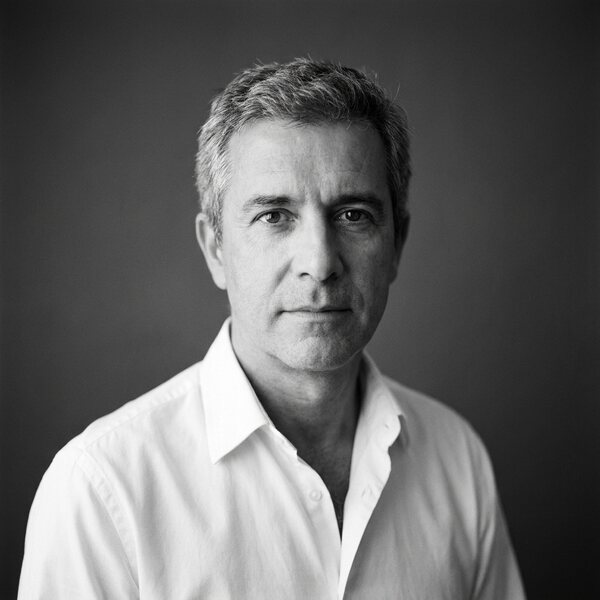 Retrato a preto e branco de Rui Palminha, broker e proprietário de agência