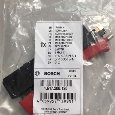 Interruptor Bosch preto e vermelho em embalagem transparente com etiqueta branca.