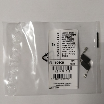 Pacote plástico transparente com escova de carbono para ferramenta Bosch e etiqueta com informações.