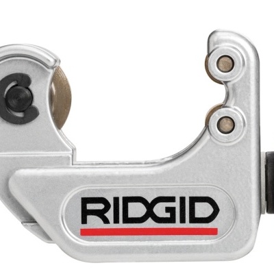 Cortador de tubos metálico RIDGID prateado com botão preto e logótipo