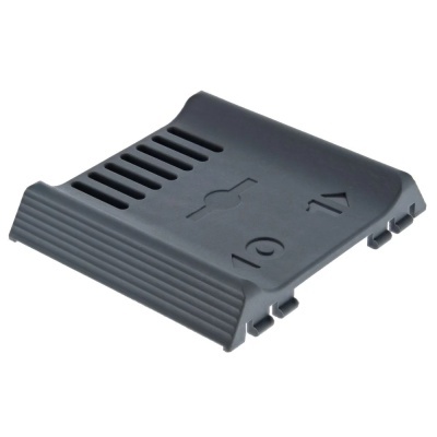 Peça plástica preta com símbolos e número 10 e 11