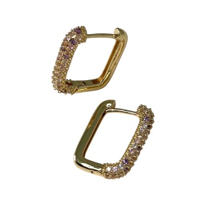 Brincos retangulares dourados com pedras roxas e transparentes