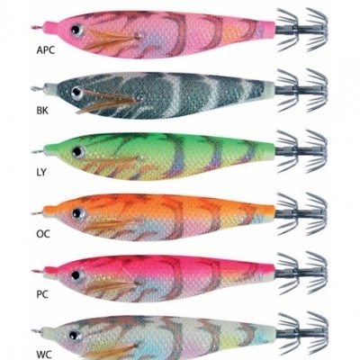 Sete iscas artificiais coloridas etiquetadas para pesca