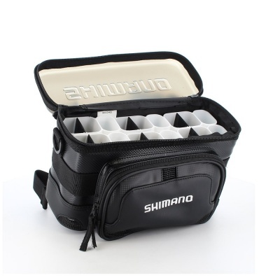 Bolsa preta para acessórios de pesca Shimano com divisórias internas e bolso frontal