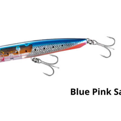 Isca de pesca azul, rosa e prateada com ganchos de metal