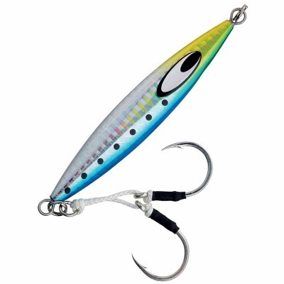 Isca de pesca metálica azul, verde e amarelo com anzóis grandes.