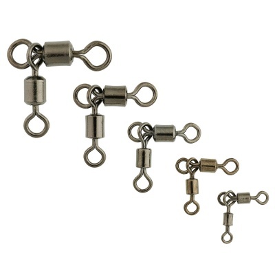 Giratórios metálicos para pesca em diferentes tamanhos sobre fundo branco