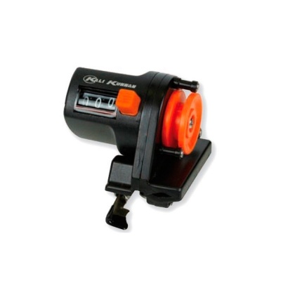 Contador manual preto com mola laranja e visor de números