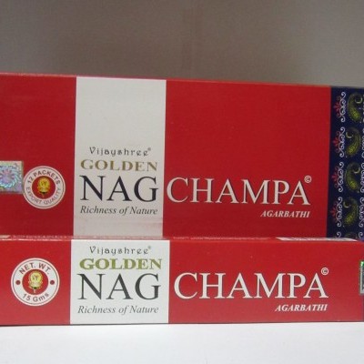 Caixas vermelhas e brancas de incenso Vijayshree Golden Nag Champa