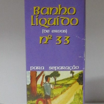 Embala de Banho Líquido nº 33 de ervas para separação com ilustração de pessoa num caminho rural.