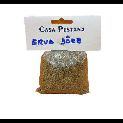 Pacote de erva doce da Casa Pestana com etiqueta branca e texto azul