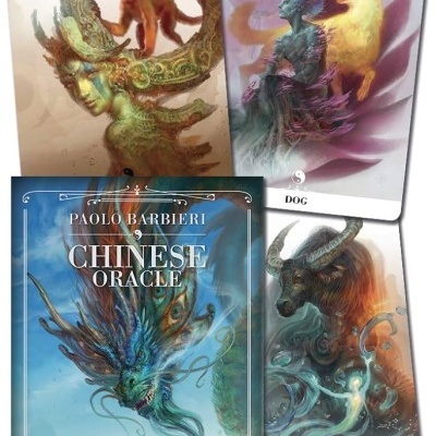 Baralho de cartas Chinese Oracle com ilustrações fantásticas de animais e figuras míticas.