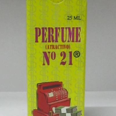 Embalagem amarela de perfume Nº 21 com caixa registadora e dinheiro