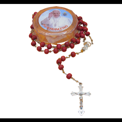 Rosário com crucifixo e estojo com foto do Papa Francisco