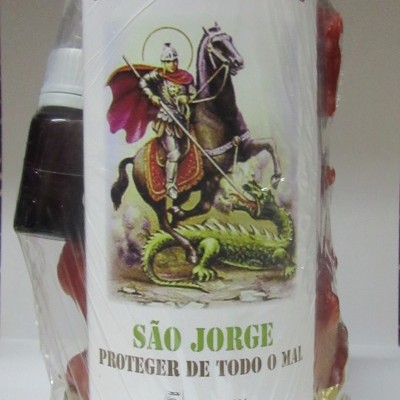 Conjunto para ritual mágico com vela ilustrada de São Jorge combatendo dragão