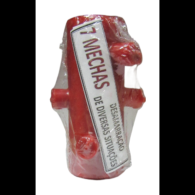 Produto vermelho de plástico com rótulo e embalagem de película transparente