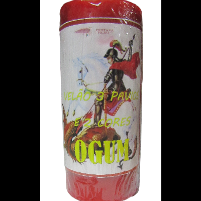Vela vermelha com rótulo ilustrado de guerreiro em cavalo e texto OGUM
