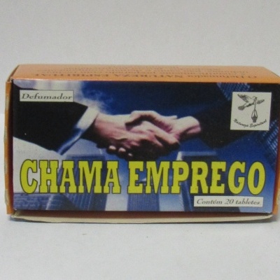 caixa de produto CHAMA EMPREGO com imagem de mãos a apertar-se