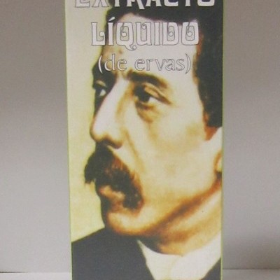 Embalagem de extracto líquido de ervas com imagem de homem e texto