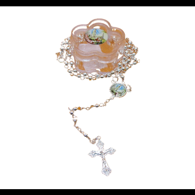 Rosário dourado com contas transparentes e crucifixo