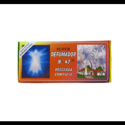 Embalagem colorida do produto Super Defumador N.º 47 com imagens de luz e chaminé