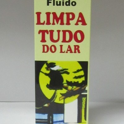 Embalagem de Fluido Limpa Tudo do Lar 80 ml em fundo branco