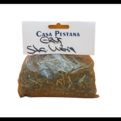 Pacote pequeno de ervas secas com rótulo Casa Pestana