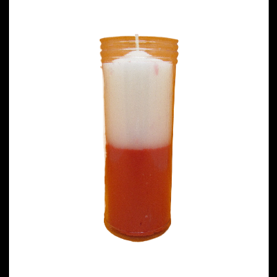 Vela em copo de plástico com cera branca e vermelha