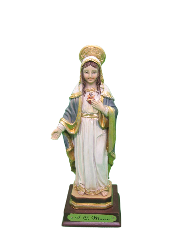 Estátua religiosa de Santa Maria com túnica branca e manto azul em base com placa verde