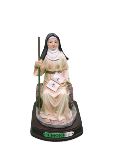 Estátua de S. Monica em hábito religioso com cajado e livro
