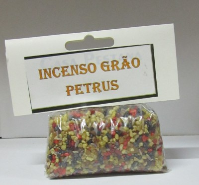 Pacote de incenso grão PETRUS com grãos coloridos e etiqueta branca.