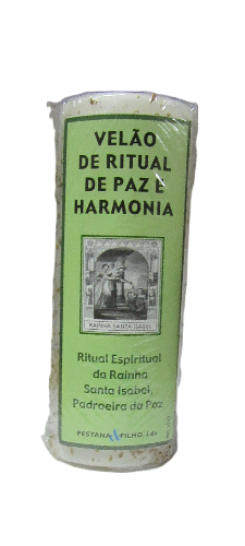 Vela branca com etiqueta verde e texto de ritual espiritual