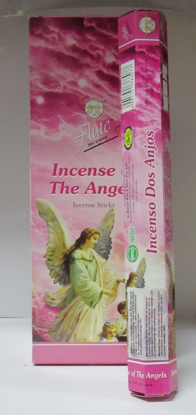 Embalagem rosa de incenso com imagem de anjos e texto Incense The Angels e Incenso Dos Anjos
