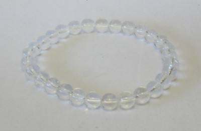 Bracelete de contas redondas transparentes