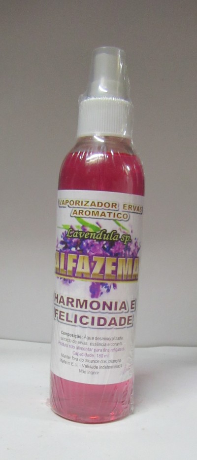 Frasco de spray vaporisador aromático cor de rosa com rótulo de lavanda