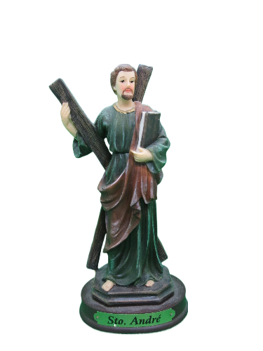 Estátua colorida de Santo André com cruz e livro em base preta