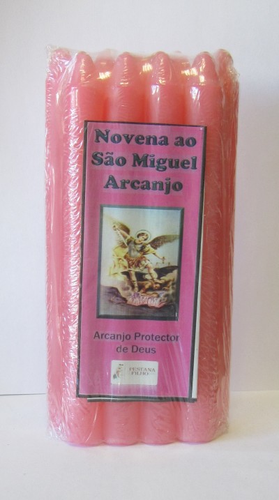 Pack de velas cor-de-rosa com etiqueta de São Miguel Arcanjo