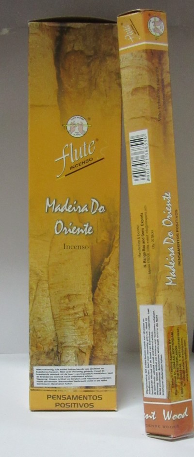 Embalagem de incenso Madeira Do Oriente em tons castanhos com texto e código de barras