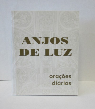 Livro 'ANJOS DE LUZ orações diárias' com capa branca e letras castanhas