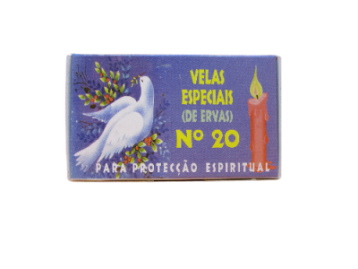 Embalagem azul de velas com pomba branca e vela vermelha, texto sobre proteção espiritual
