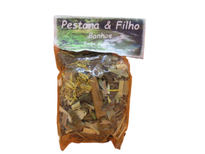 Pacote de mistura de ervas secas para banho com rótulo 'Pestana & Filho Banhos Pega Homem'