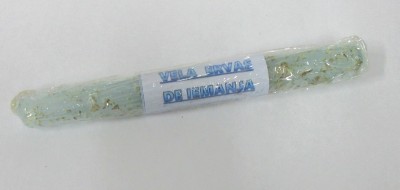 Varinha de cristal com partículas douradas e rótulo com texto azul