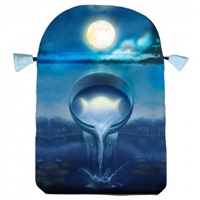 Saco azul com cordões brancos e padrão de lua cheia e cascata