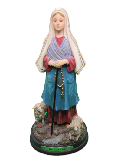 Estátua de Santa Bernardete com túnica, manto, terço, cajado e ovelhas