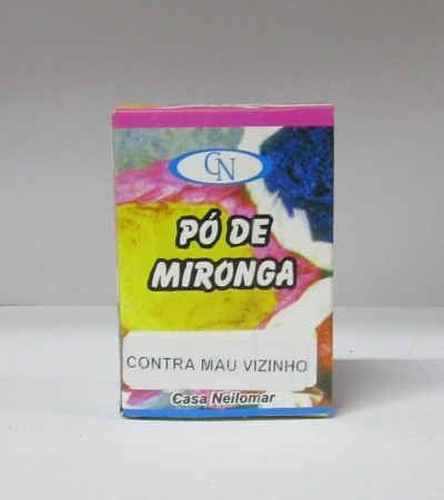 Embalagem colorida de Pó de Mironga com texto e fundo neutro